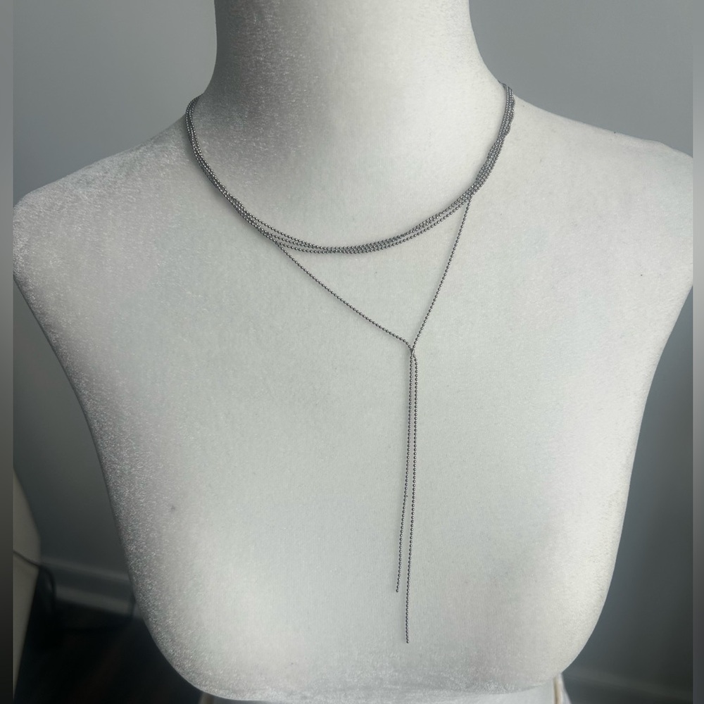 Elegant Silver Lariat Necklace